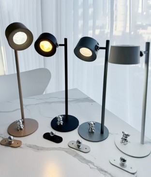 달로스 충전식 스탠드조명 무드등 테이블조명